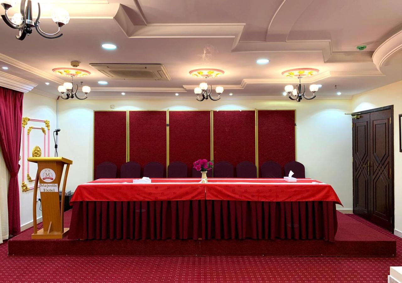 Majestic Hotel Doha Exterior foto