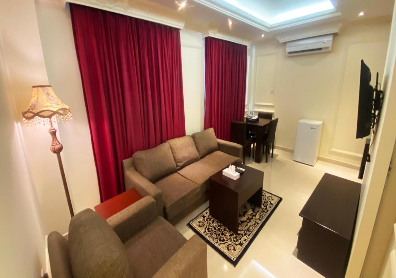 Majestic Hotel Doha Exterior foto